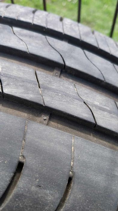 Jante Mercedes originale pe 15 cu anvelope de vară Goodyear stare bună