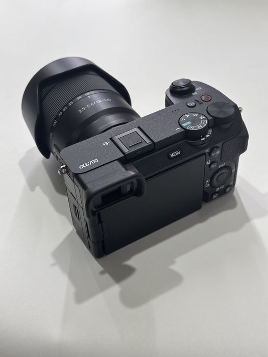 Sony a6700 kit 18-135 f/3.5-5.6