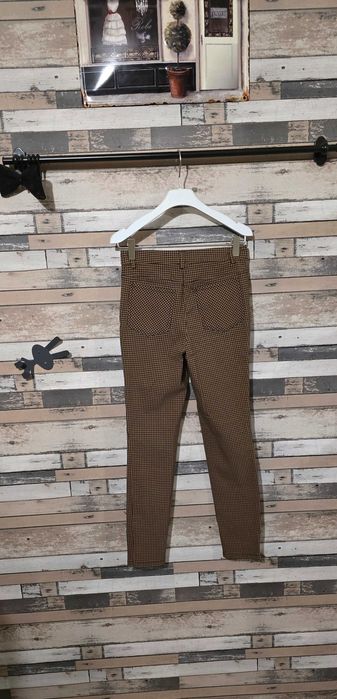 дамски панталон с висока талия S- (56)