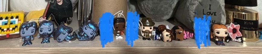 продаются фигурки осд