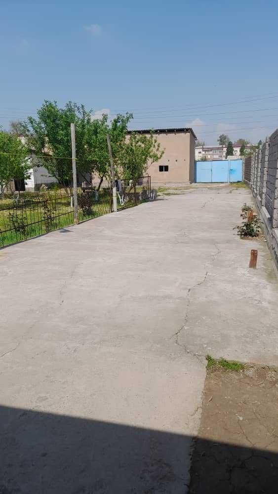 6 хонали уй сотилади.