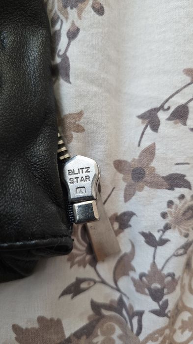 Pinko кожа оригинално