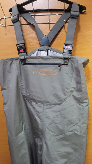 Pantalon,pieptar pentru pescuit Keeper  nou marime L