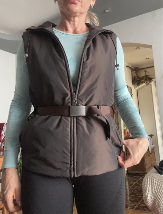 Veeta de femei matlasata