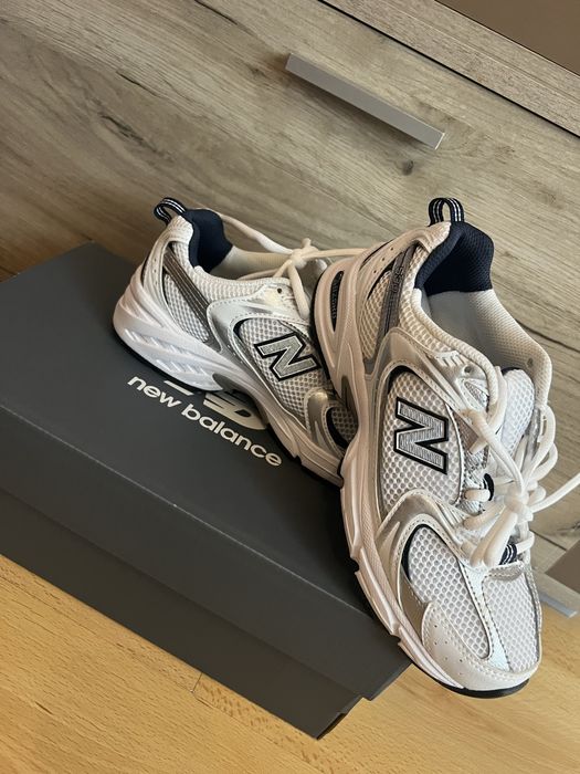 Дамски маратонки New balance 530