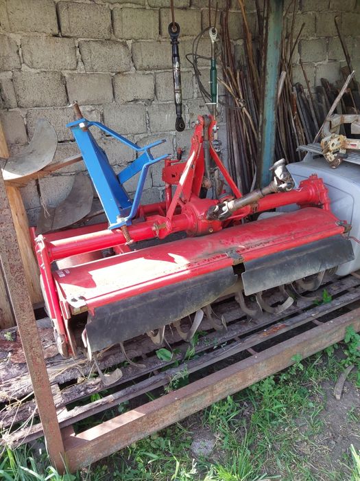 Tractor japonez yanmar f220