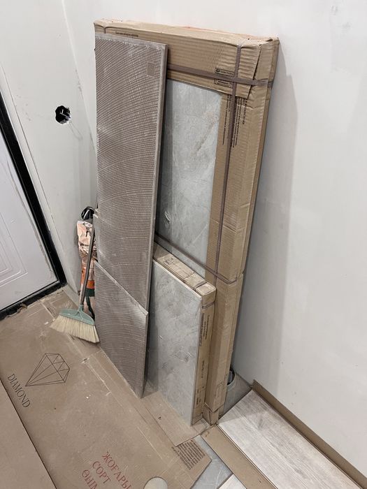 Продам кафель новый не тронутый предлагайте цену