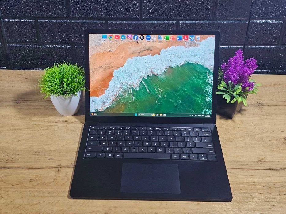 Surface Laptop 4 / i7 1185G7 / 16Gb/256Gb *13.5” IPS 2K FaceID