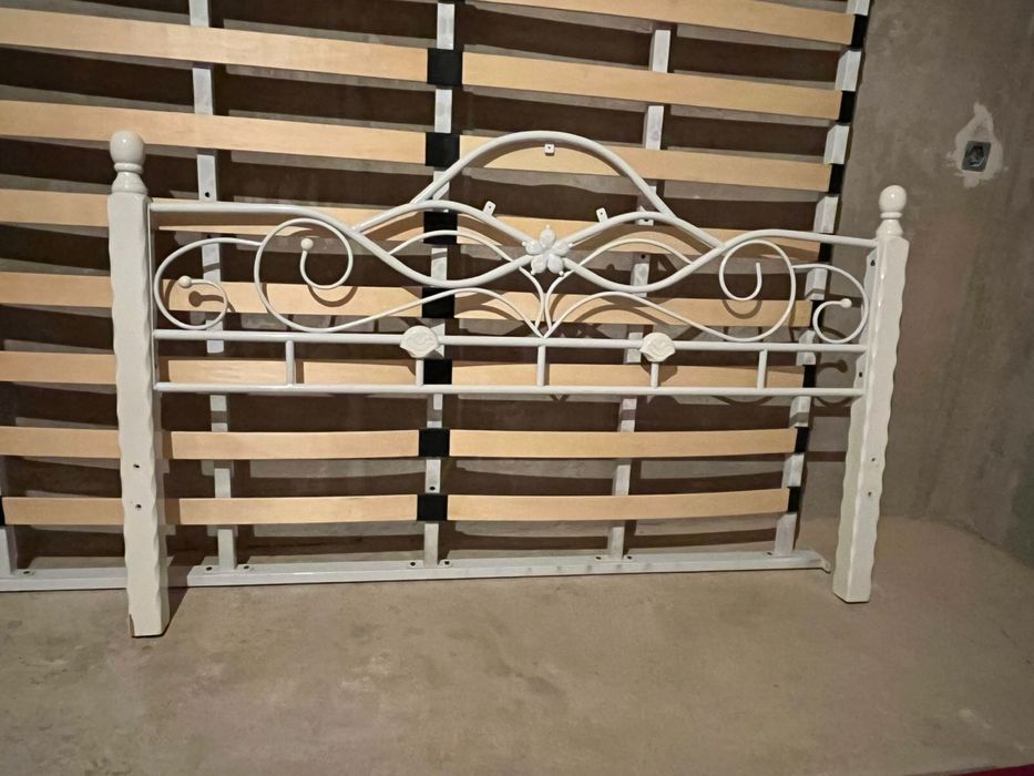 Кровать 160*200, без болтов