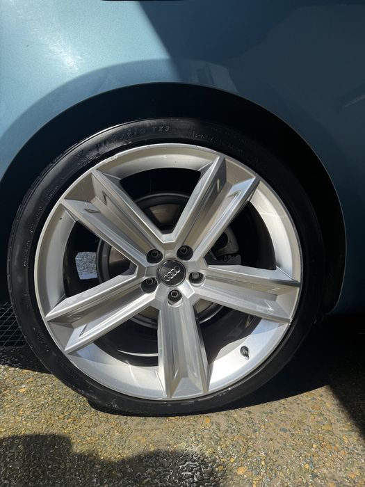 Vand/Schimb Jante audi a5/a6/a7 r20 originale S-line