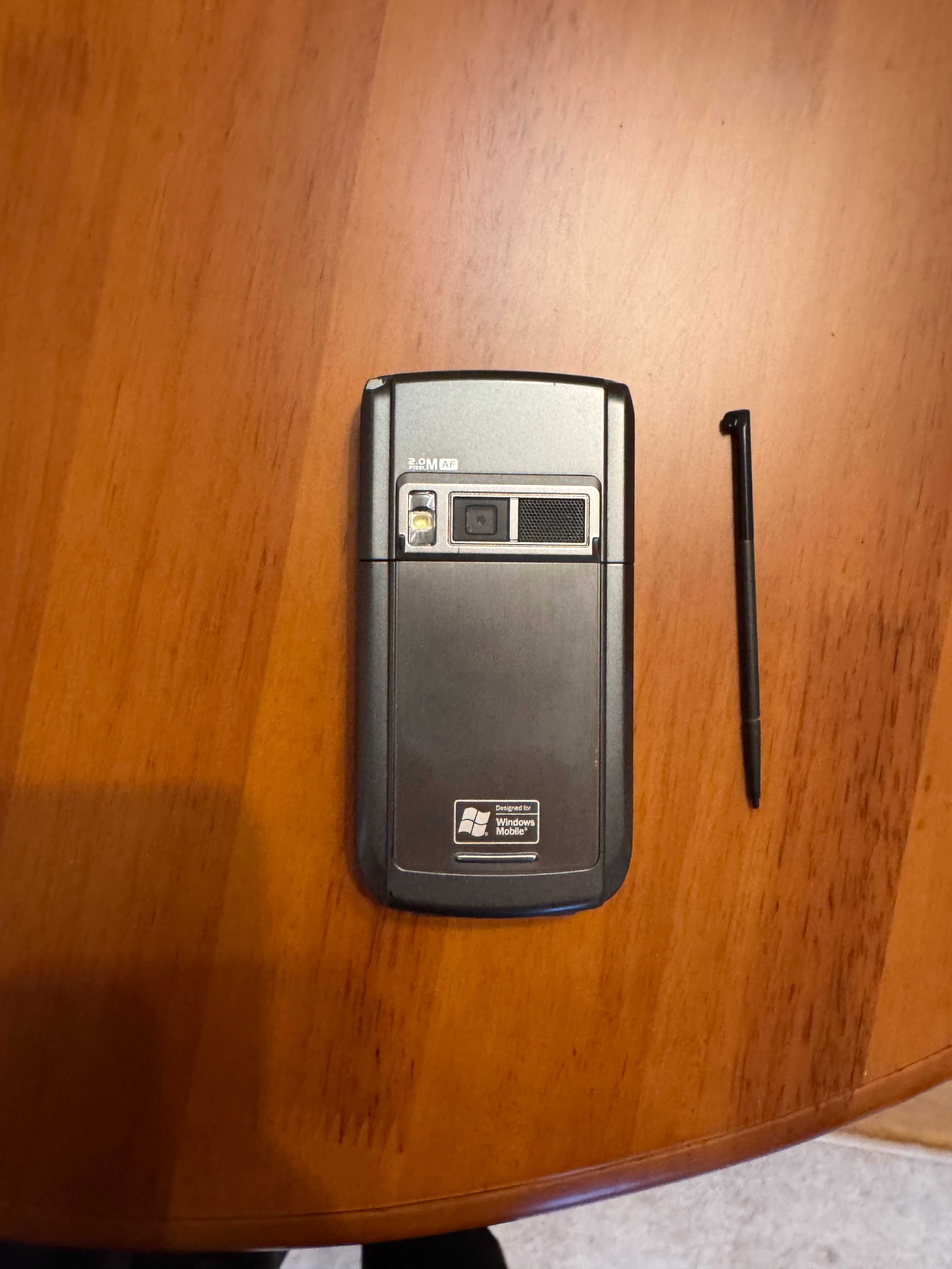 Asus P525 Windows Смартфон