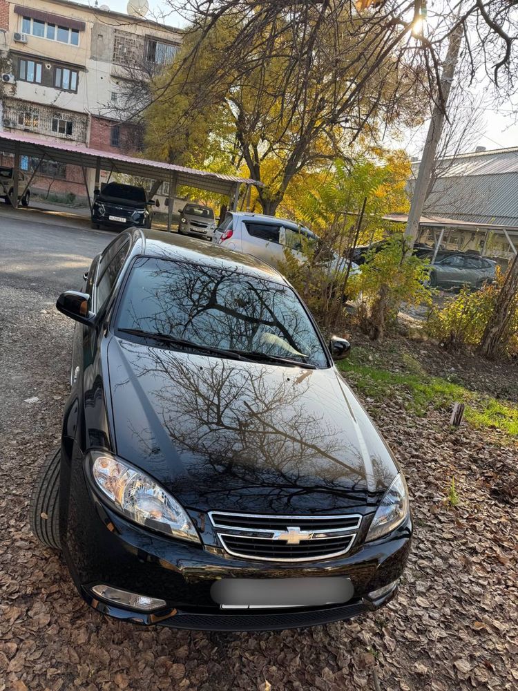 Jentra, 2023-yil dekabr — deyarli yangi! 10 000 km yurilgan