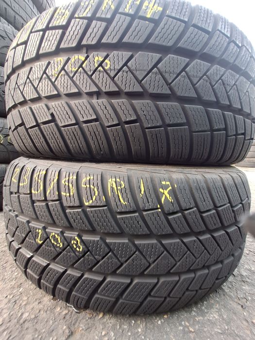 2 anvelope iarna 235/55r17 Vredestein Montaj Gratuit