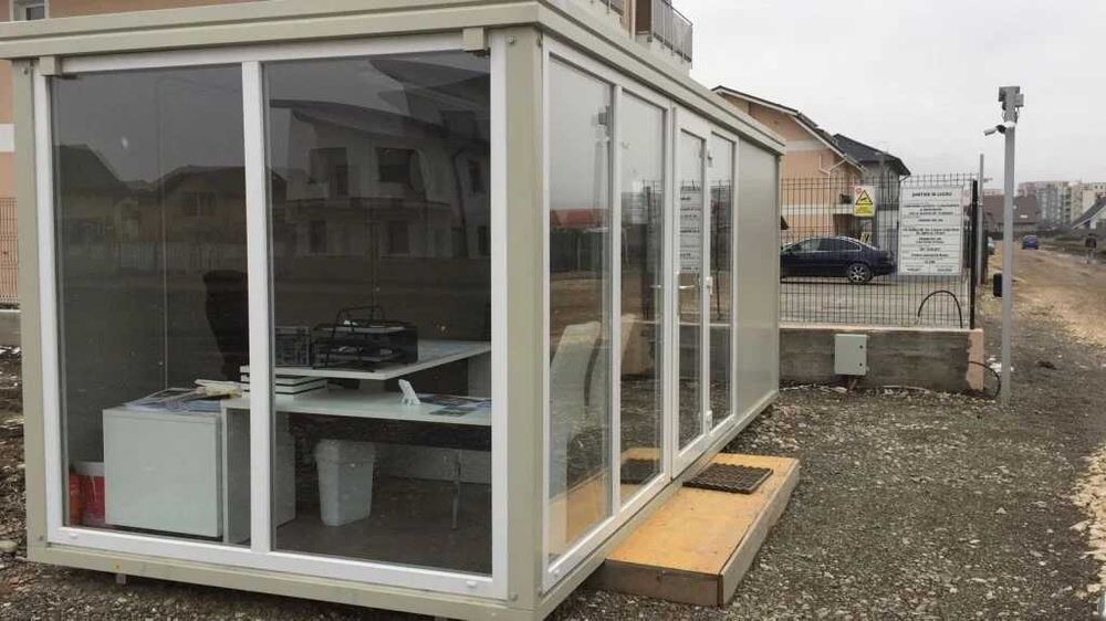 Vand containere modulare la comanda