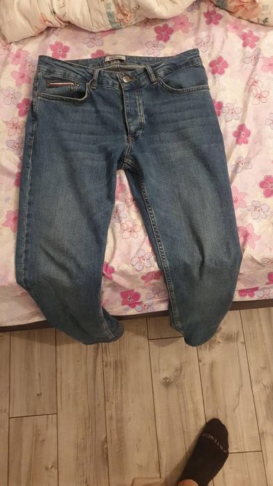 Blugi Tommy Hilfiger