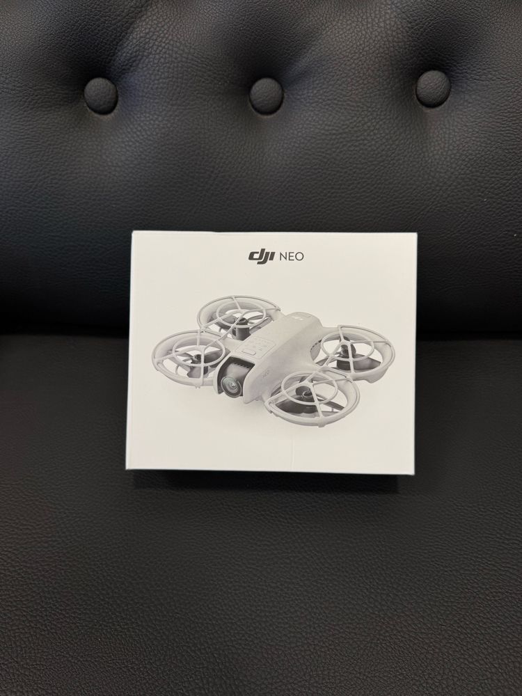 Продавам чисто нов дрон DJI NEO