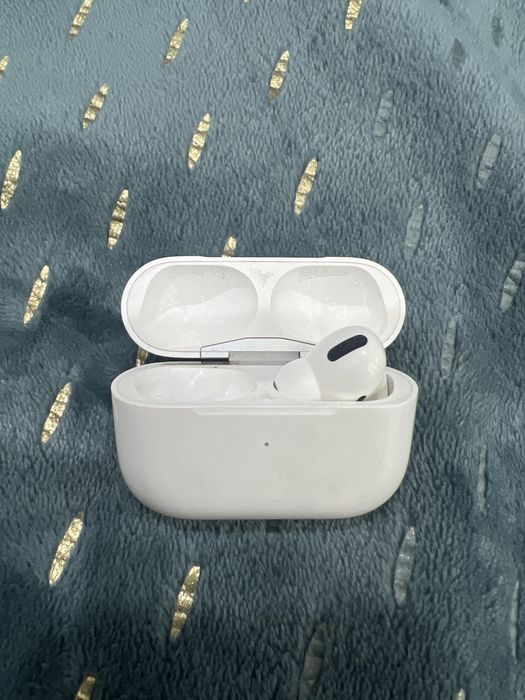 продам Air Pods Pro оригинал