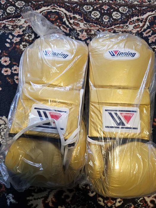 Manusi de box winning