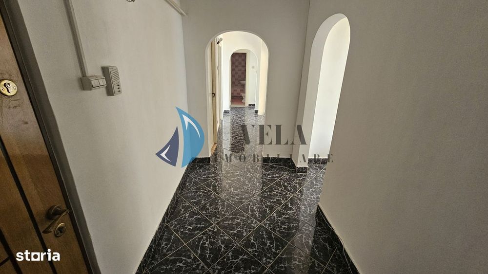Apartament 4 camere, Rodnei