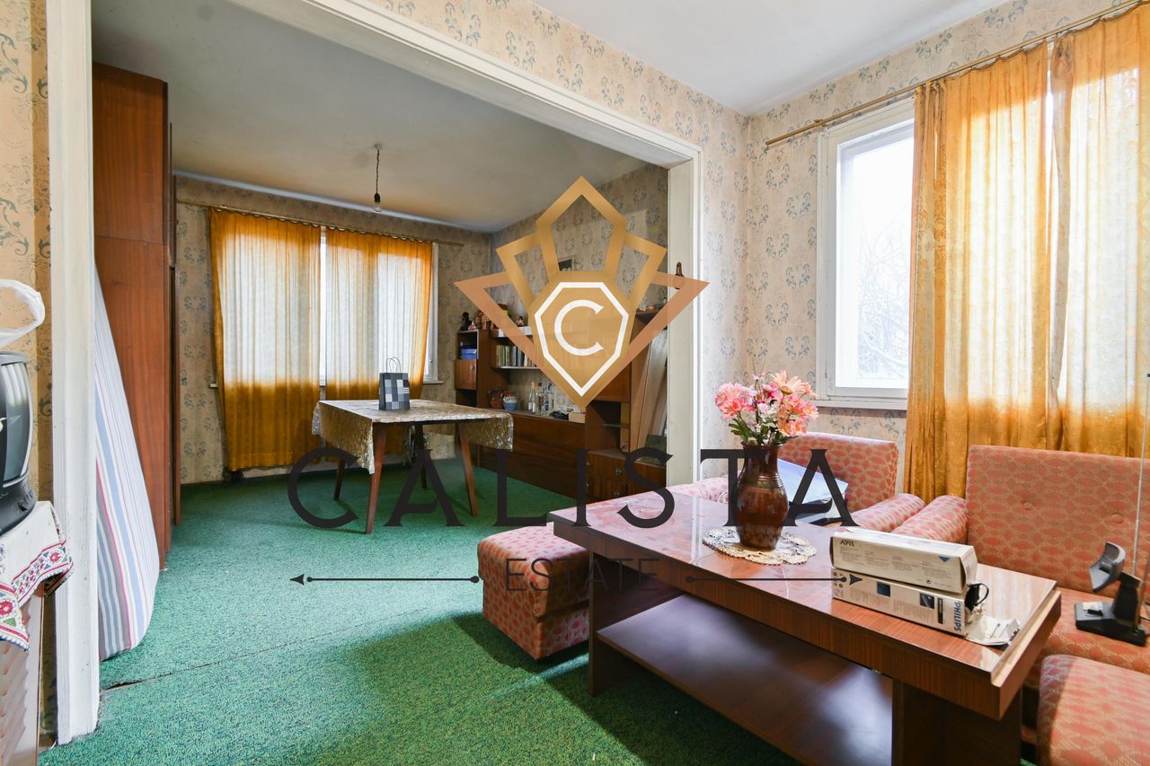 Продава се Къща в София, Горна баня - 258 кв.м за 1535 €/кв.м - Снимка #2