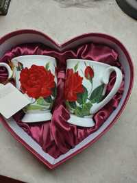 Порцеланови чаши с роза
