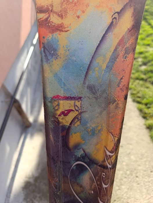 Vând schiuri Nordica EXS 160