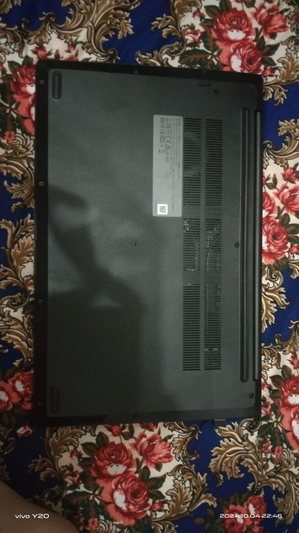 Noutbook kompyuter Lenovo