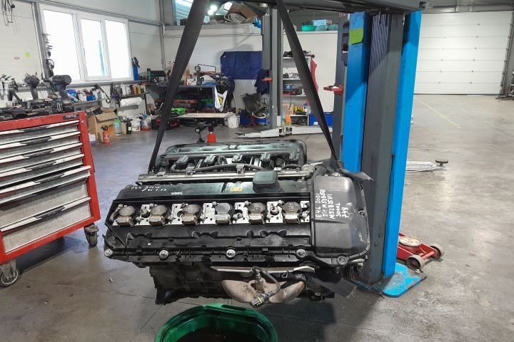 Motor fara anexe M52BS5U1 BMW Seria 3 E46 [1997 - 2003] Sedan 4-usi 3