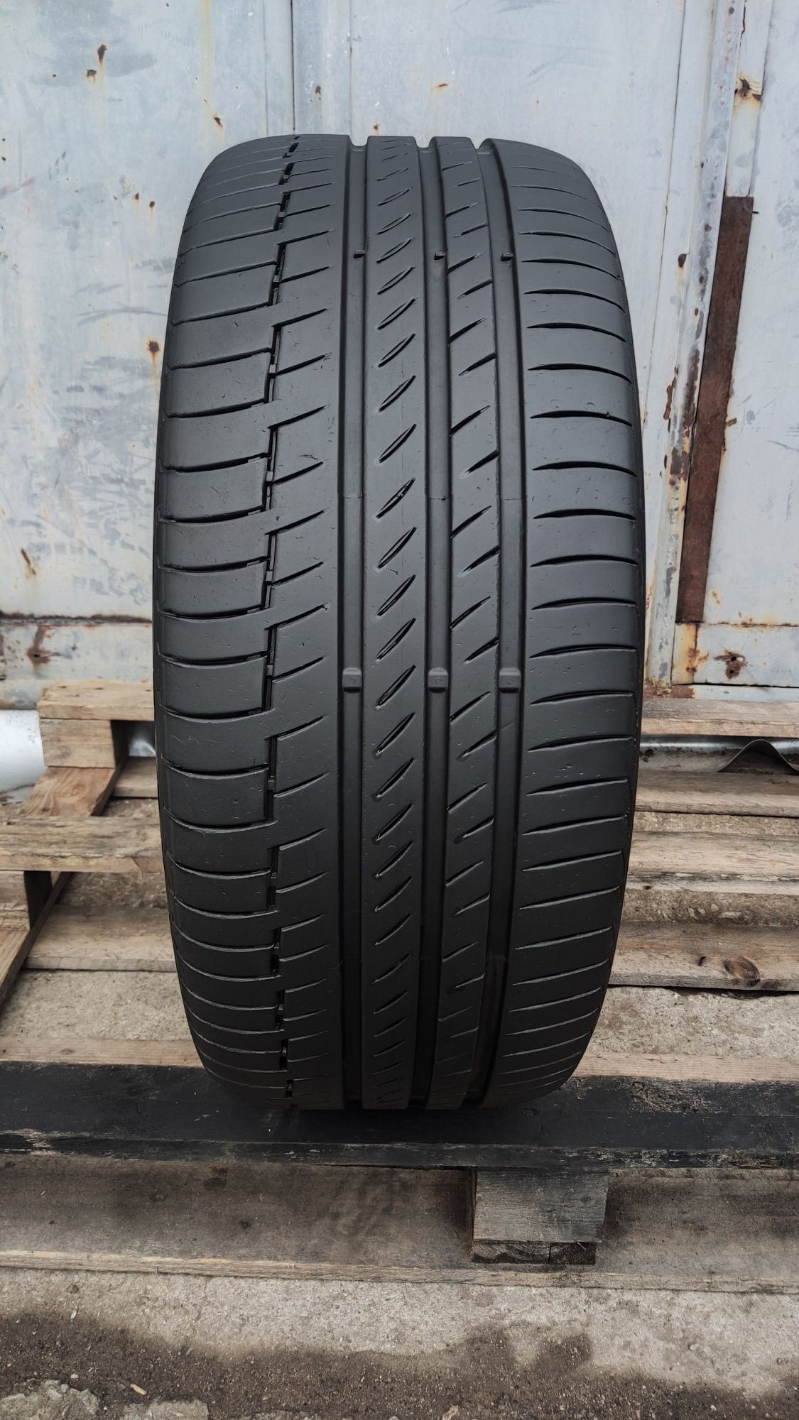 1бр. лятна гума 245/45/19 Continental Conti Premium Contact 6, dot23