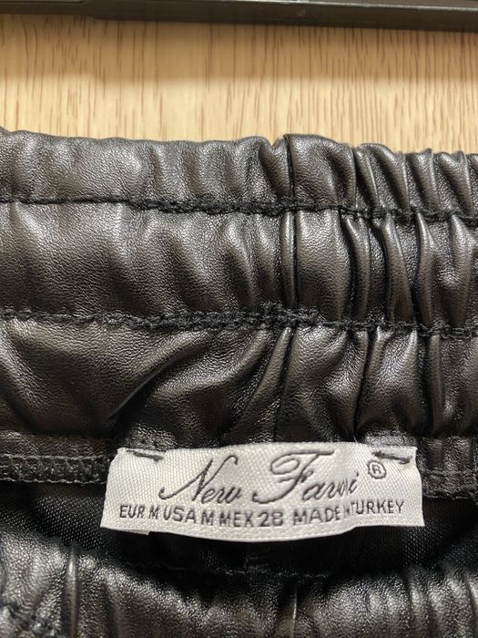 Дамски дънки/черен кожен панталон