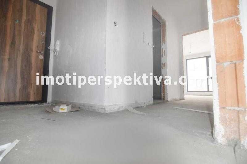 Продава се Тристаен апартамент в Пловдив, Остромила - 114 кв.м за 1159 €/кв.м - Снимка #10
