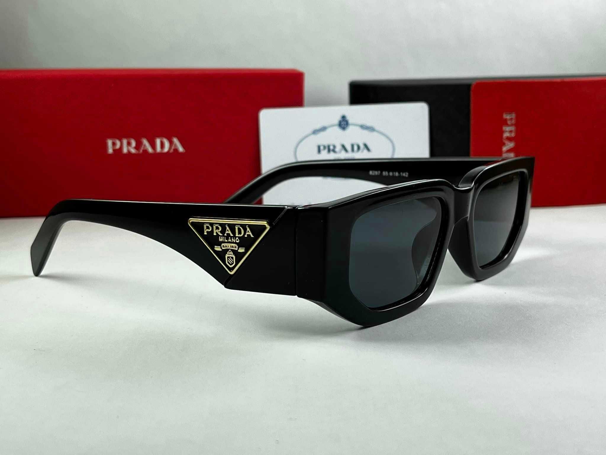 Слънчеви очила Prada с Метална Плочка Правоъгълни Черни Прада УВ400