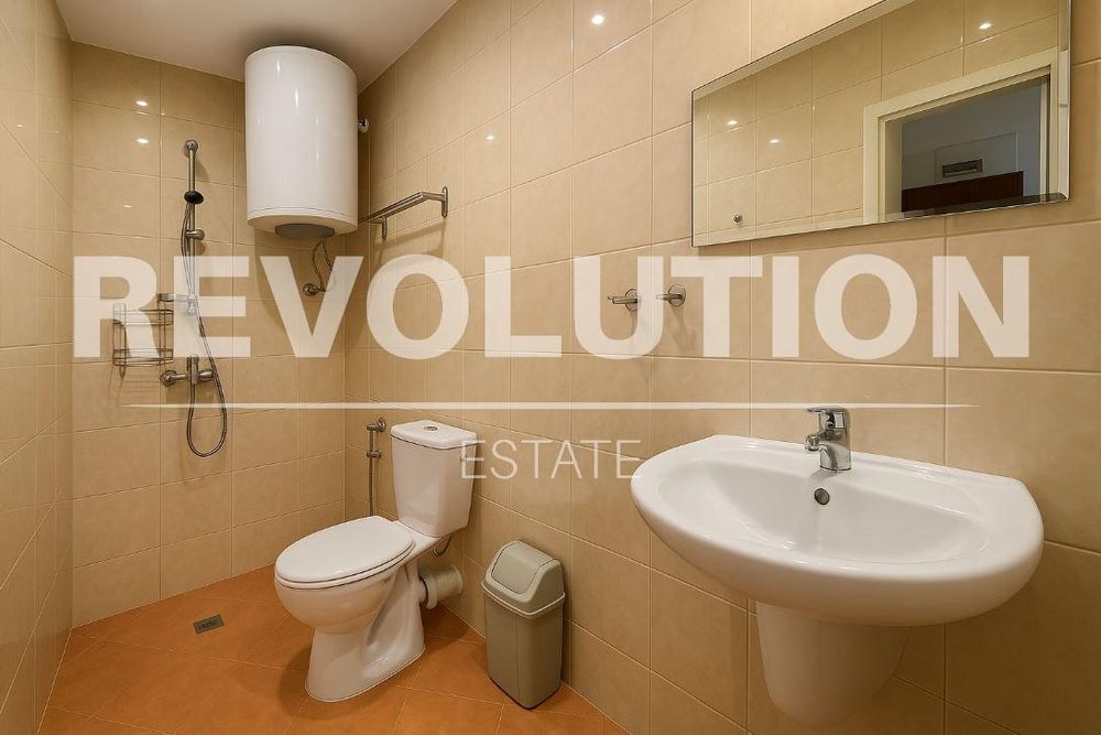 Дава се под наем Двустаен апартамент в Варна, ХЕИ - 75 кв.м за 500 € - Снимка #3