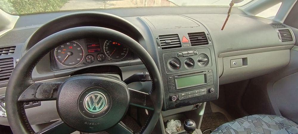 Vw touran 1.6 fsi