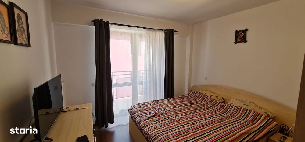 Vand apartament 3 camere situat in Strand,zona Prof.Moga