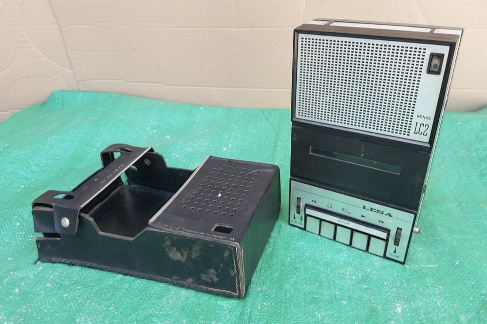 Vând casetofon deck marca LESA RENAS LC2