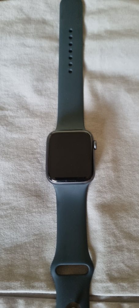 Apple watch SE 2 (2023) 44mm