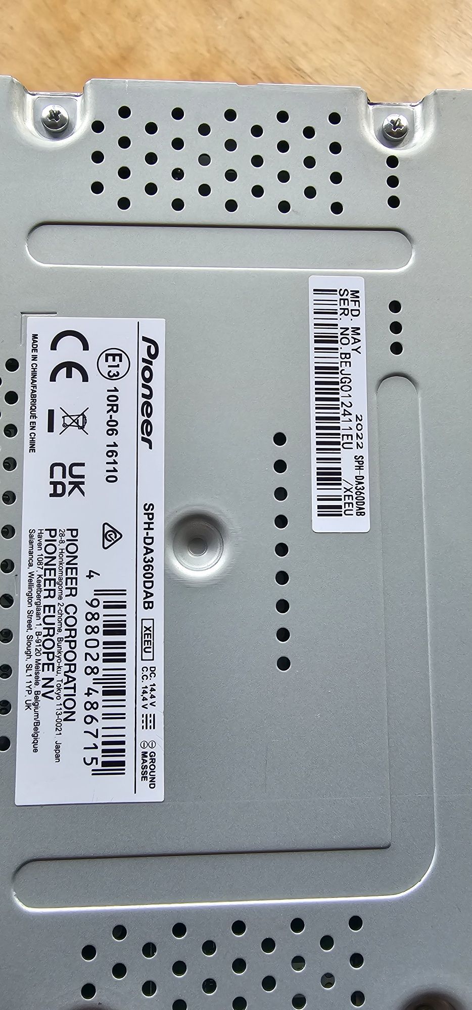 Продавам Pioneer sph-da360dab wifi