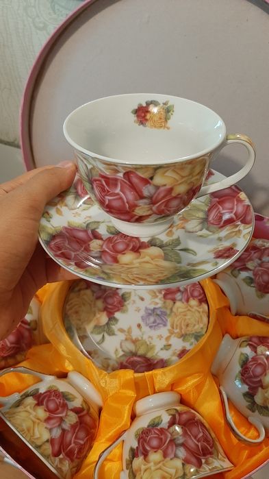 Продам чайный сервиз