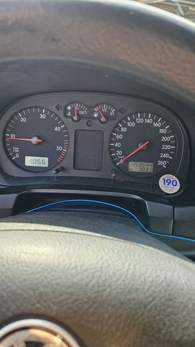 Колата в исправно състояние всичко работи ел сткла ел огледала  2300лв