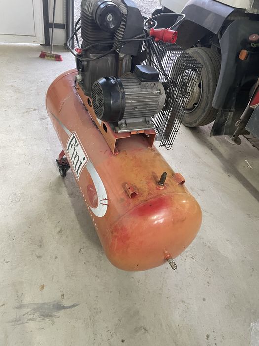 Compresor 270l 380v fini