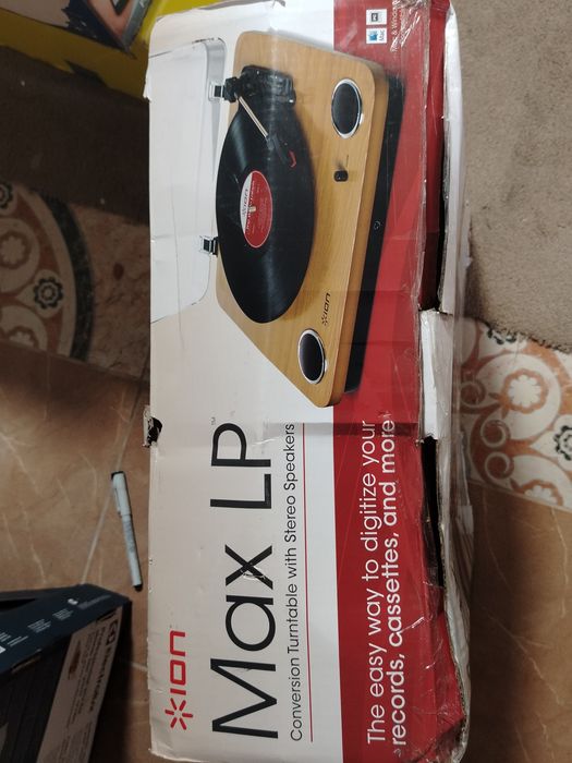 Pick-up ION Audio MAX LP - USB, difuzoare incorporate, iesire casti,