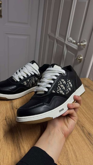 Dior b27 состояние:новое размер:42-43 сделано 1:1 под оригинал