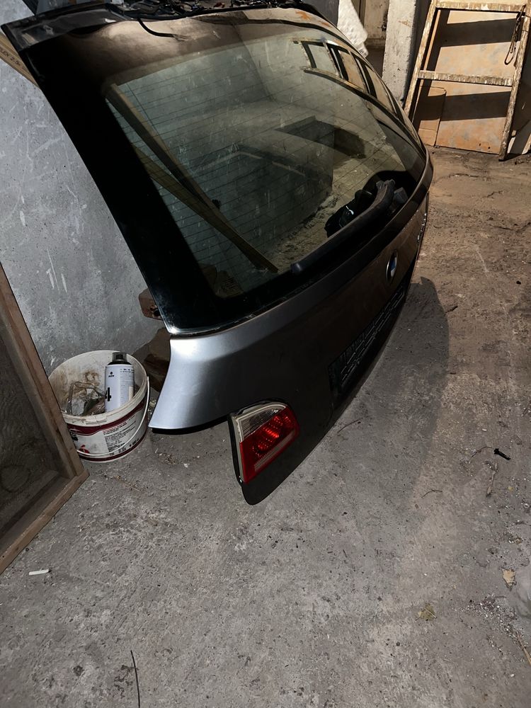 Заден капак за BMW E61 сив металик