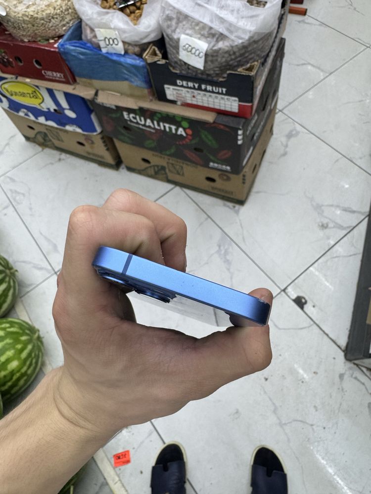 Iphone 13 mini srochna sotildii!!