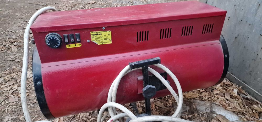 Электрическая тепловая пушка