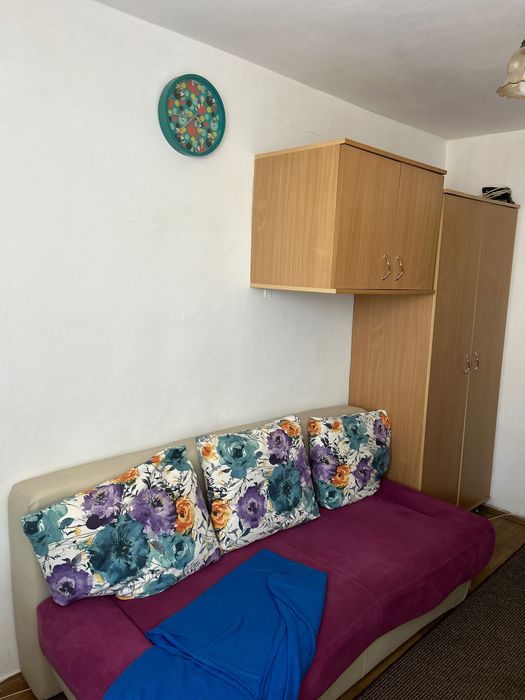 Garsonieră de vânzare