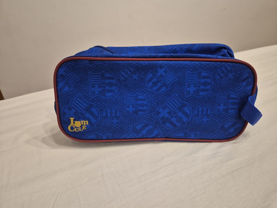 Vand geanta pentru incaltaminte cu FC Barcelona, noua