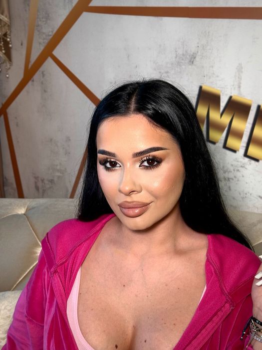 MAKEUP PROFESIONAL - frumos, resiztent, si accesibil