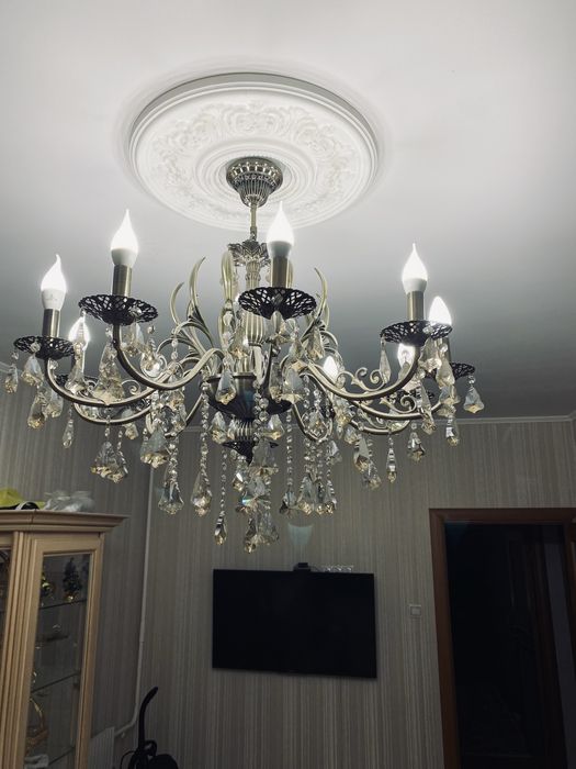 Люстра+подарок сатылады